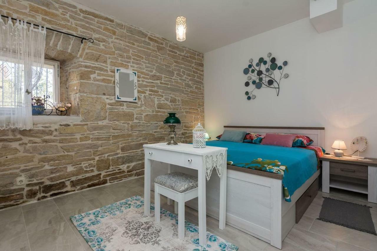 Apartment Nostalgija, Benkovac Ngoại thất bức ảnh