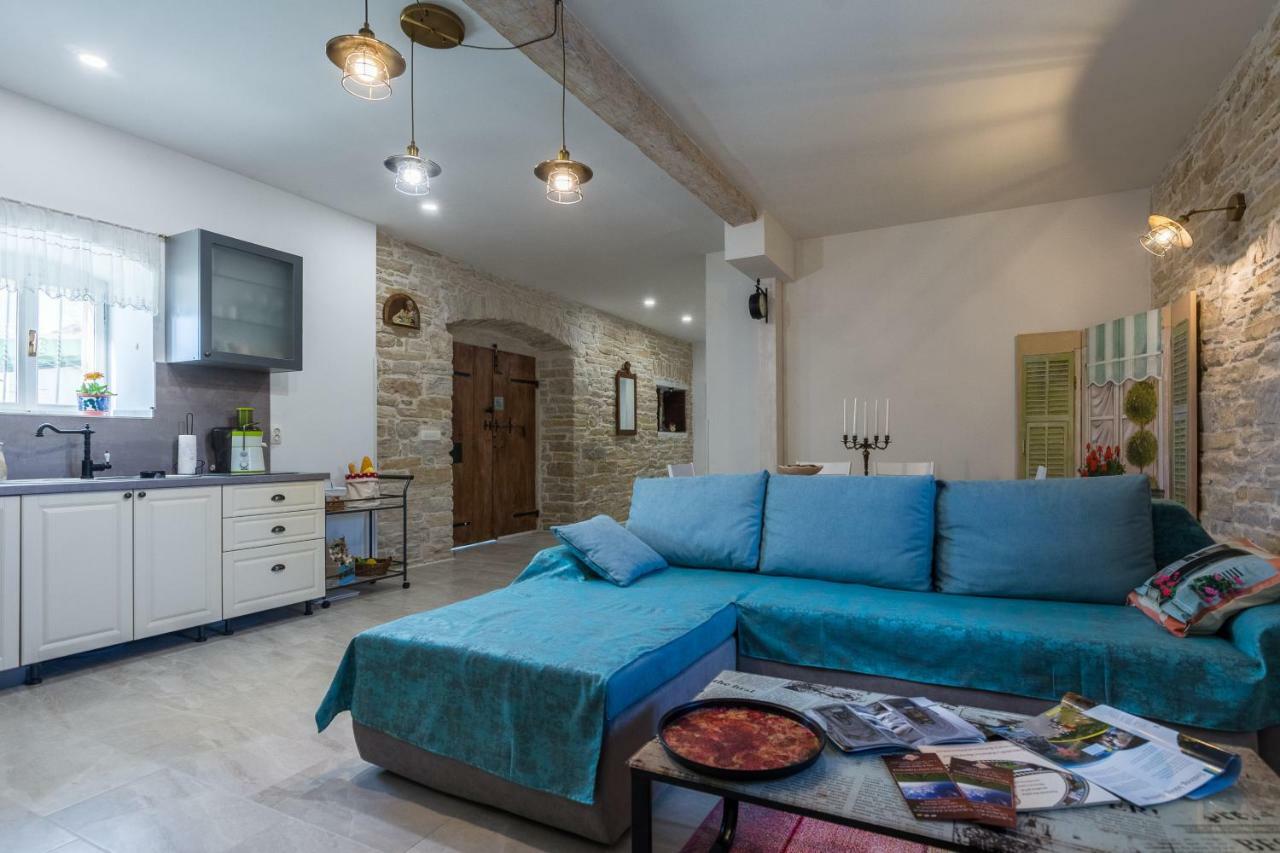 Apartment Nostalgija, Benkovac Ngoại thất bức ảnh
